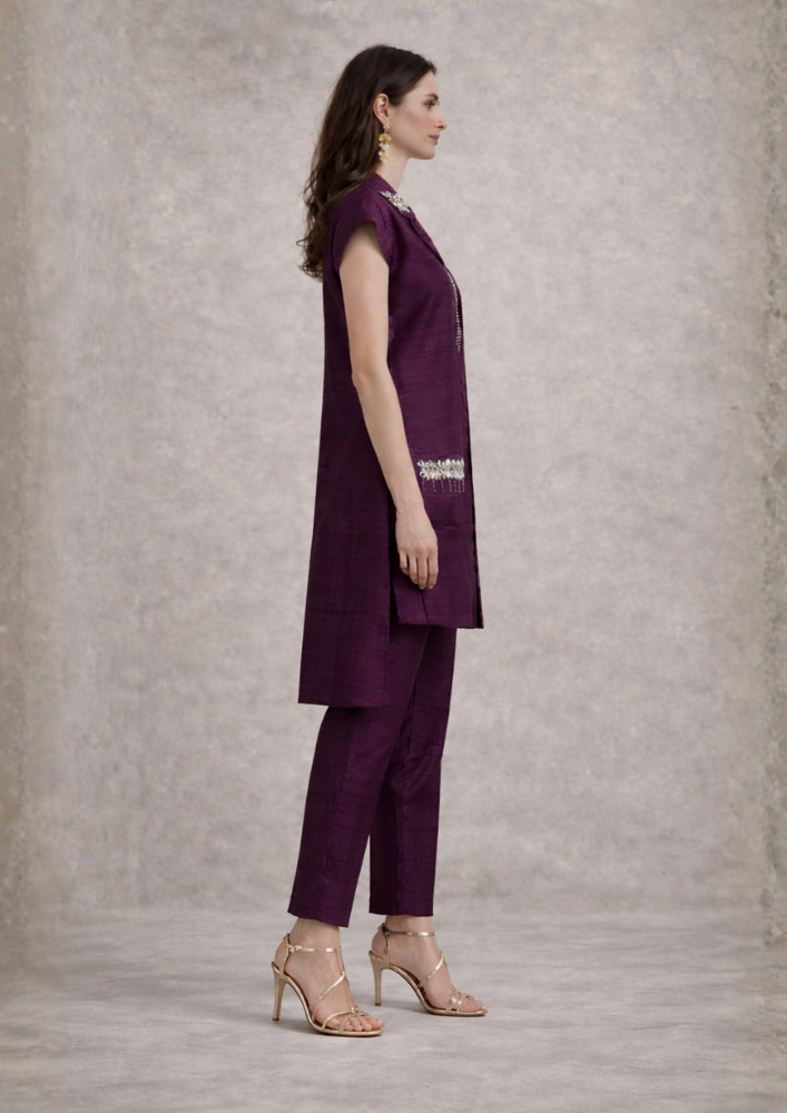Wine Indo-Western Muslin Silk Co-Ord Set with Embroidered Pocket (Code Do - 14)
